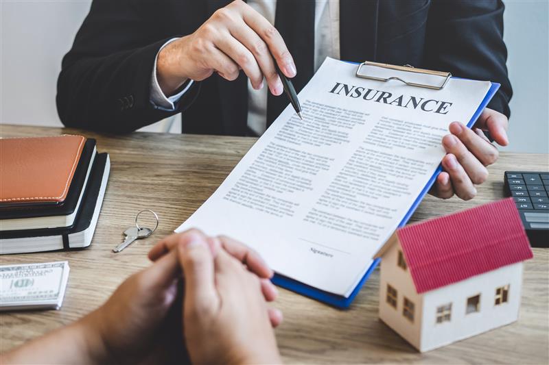 Term Insurance, Gen Z Insurance Trends 2025, InsurTech, India